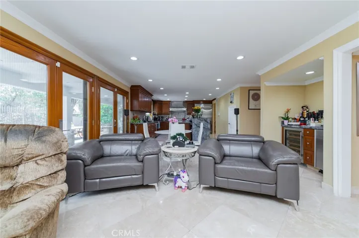 6865 E Georgetown, Anaheim Hills, California 92807