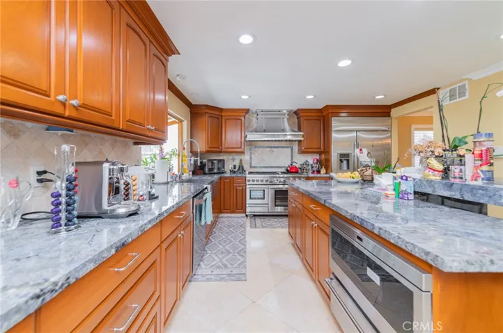 6865 E Georgetown, Anaheim Hills, California 92807