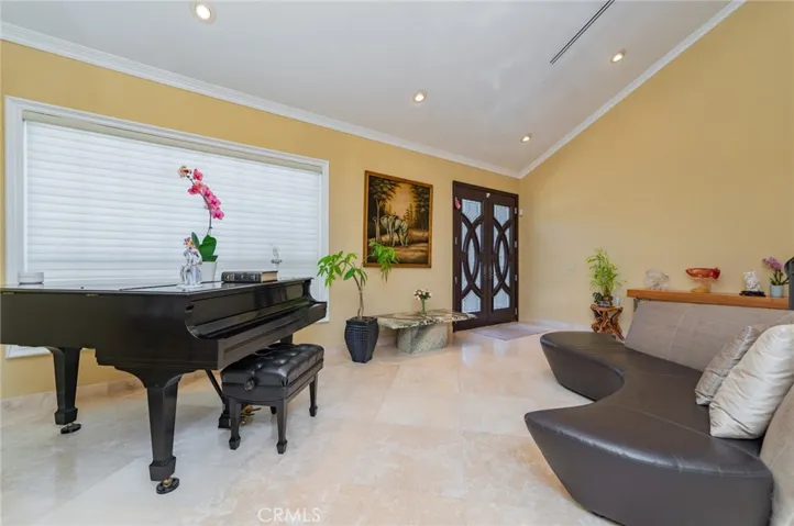 6865 E Georgetown, Anaheim Hills, California 92807