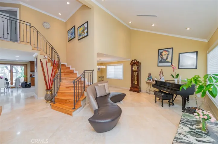 6865 E Georgetown, Anaheim Hills, California 92807