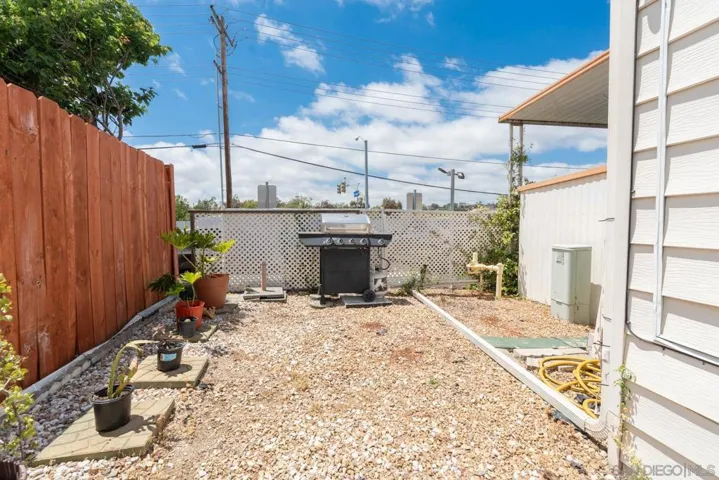 718 Sycamore Ave 73, Vista, California 92083