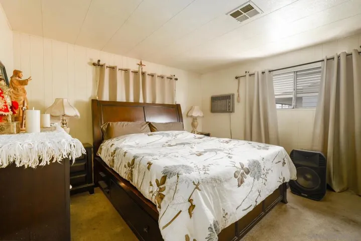 718 Sycamore Ave 73, Vista, California 92083