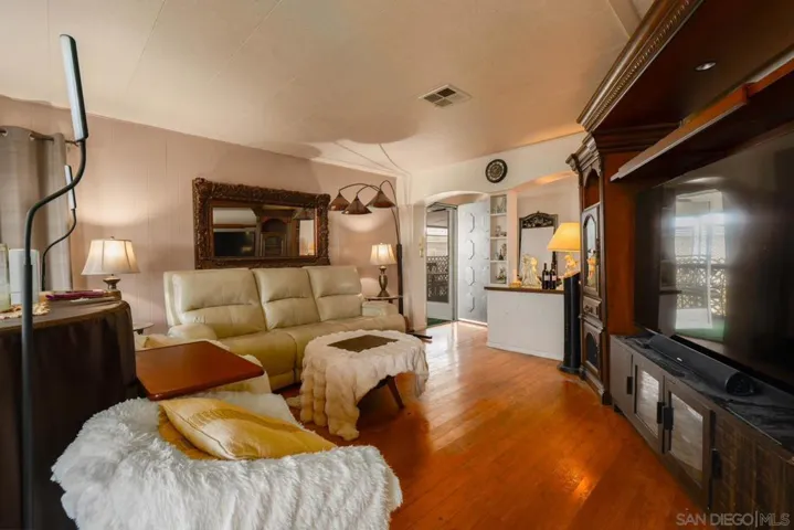 718 Sycamore Ave 73, Vista, California 92083
