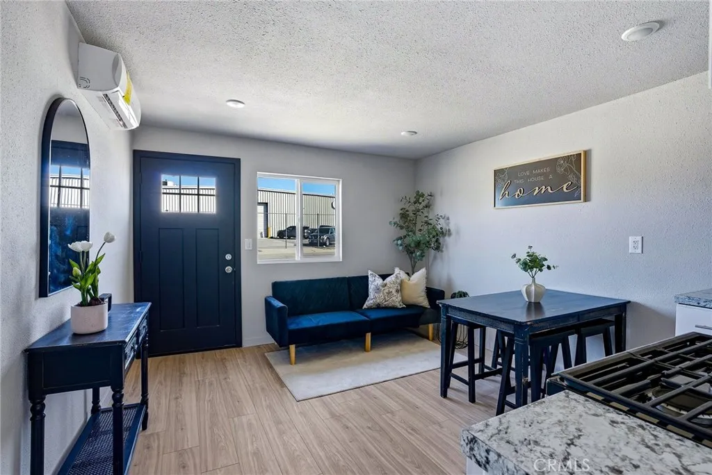 2484 Nadean, Mojave, California 93501 — photo 4