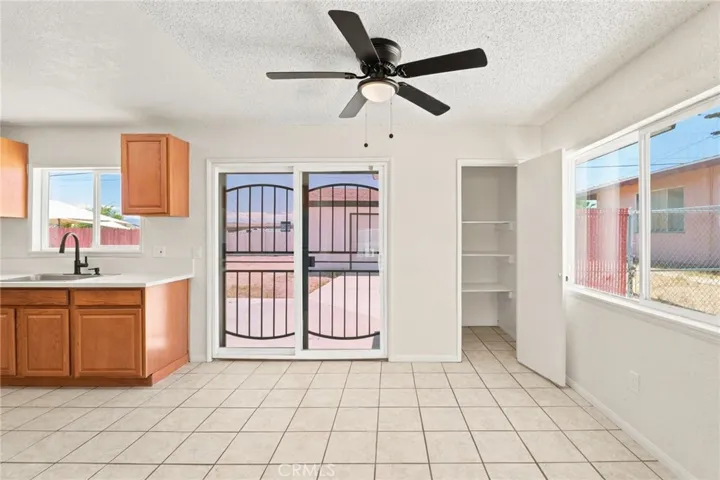 1148 E Virginia Way, Barstow, California 92311 — photo 5