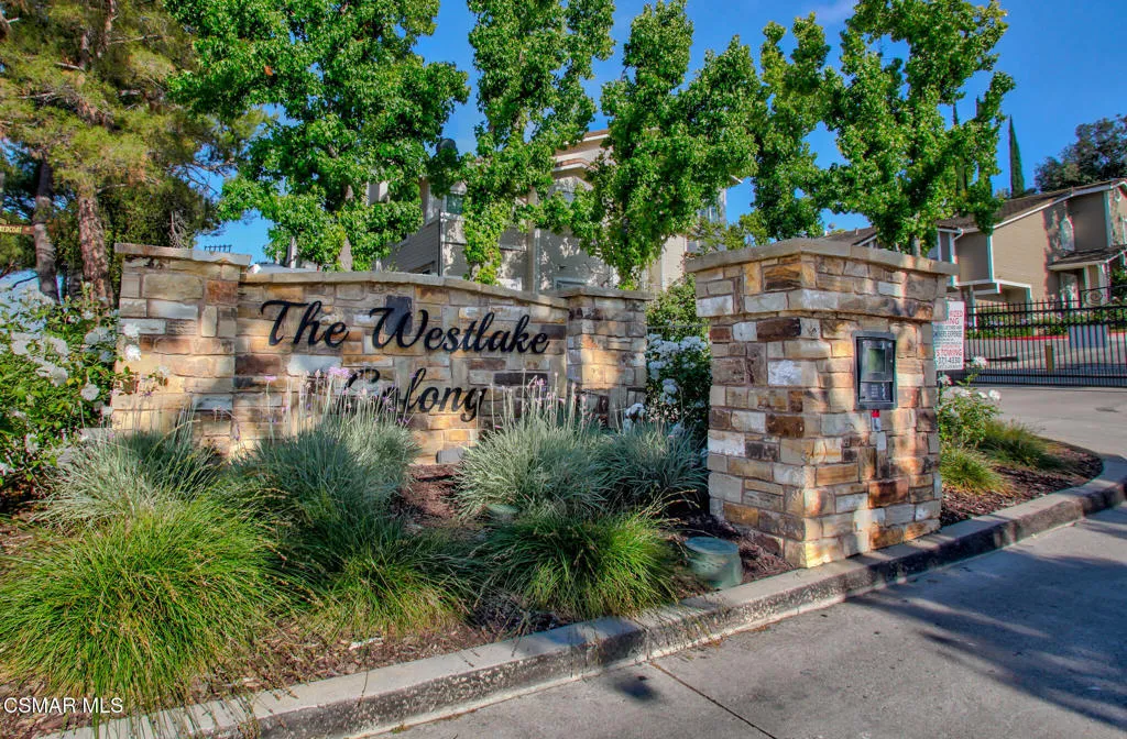 Lexington Gated Entry