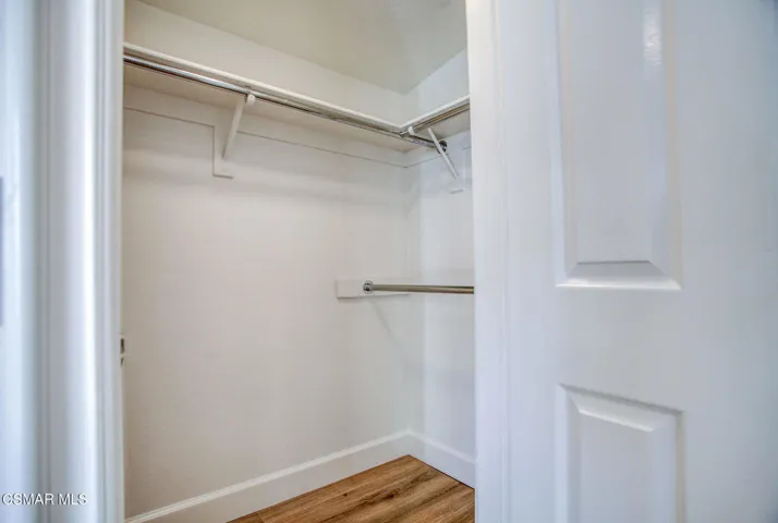Lexington BR 2 Walk-in Closet