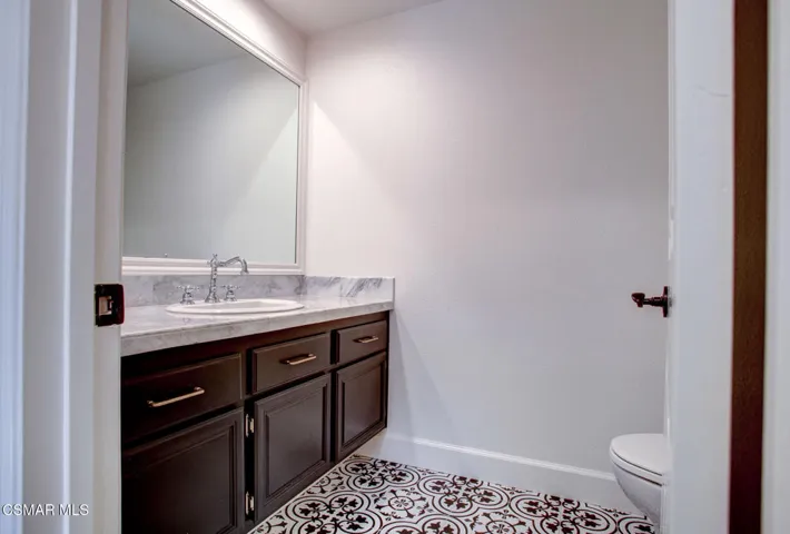Lexington Guest Bath