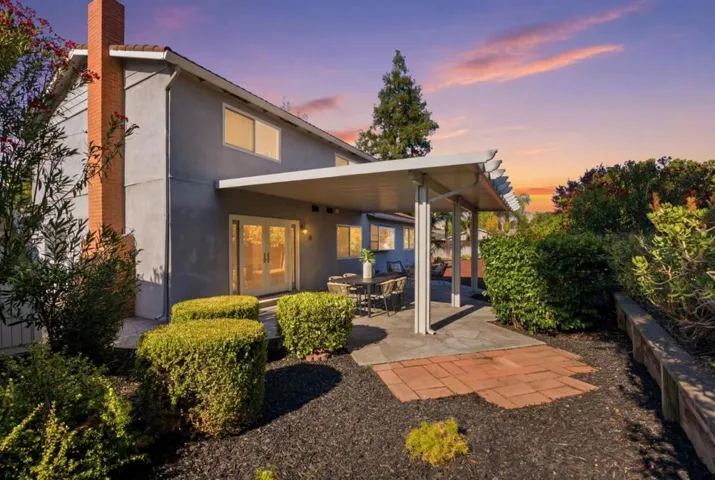 6088 Knoll Park Court, San Jose, California 95120