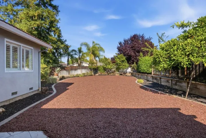 6088 Knoll Park Court, San Jose, California 95120