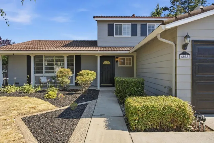 6088 Knoll Park Court, San Jose, California 95120
