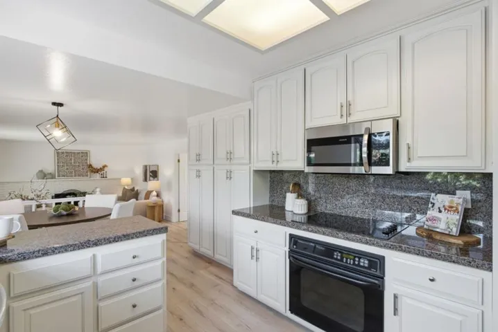 6088 Knoll Park Court, San Jose, California 95120