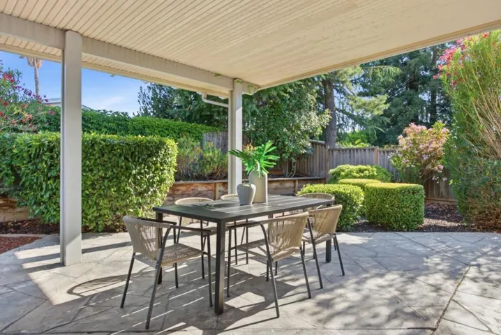 6088 Knoll Park Court, San Jose, California 95120