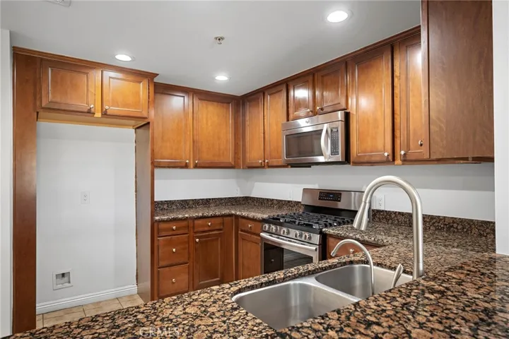 6800 Corbin Avenue, Reseda, California 91335