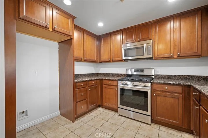 6800 Corbin Avenue, Reseda, California 91335