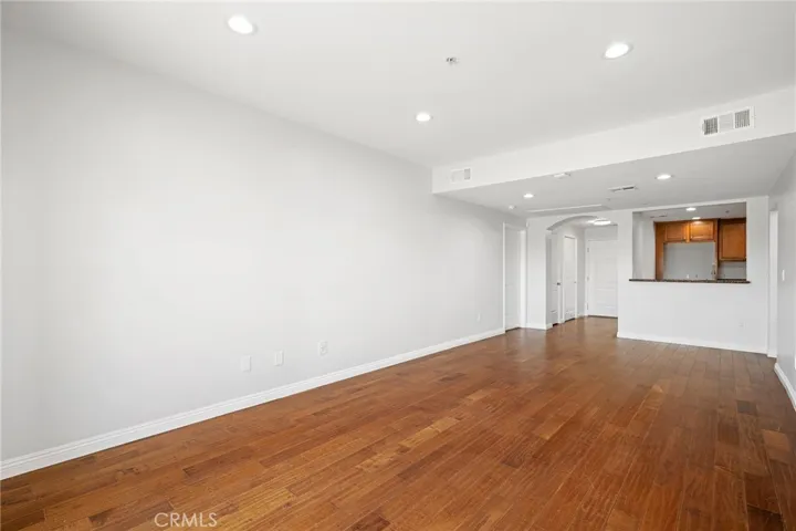 6800 Corbin Avenue, Reseda, California 91335