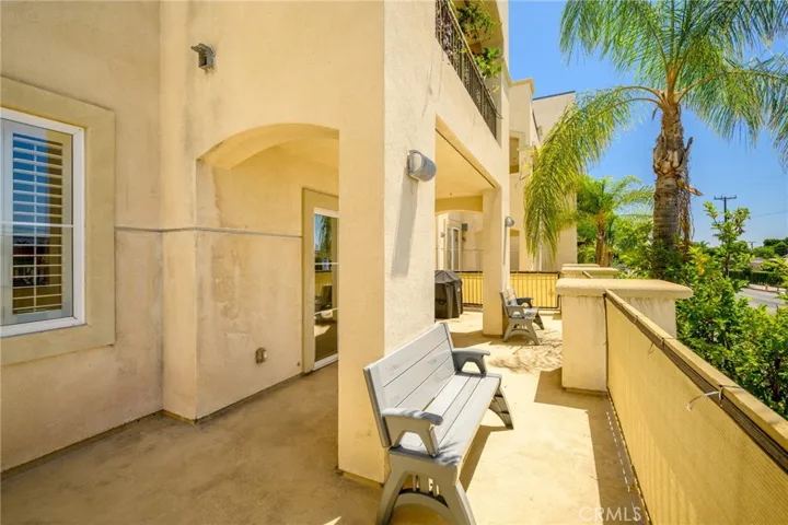 6800 Corbin Avenue, Reseda, California 91335