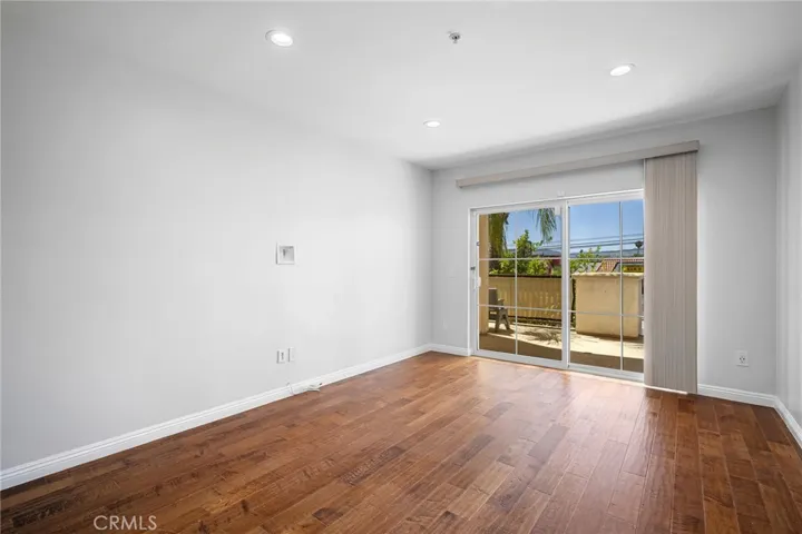 6800 Corbin Avenue, Reseda, California 91335