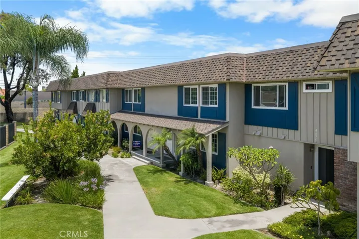 4469 Larwin Ave, Cypress, California 90630