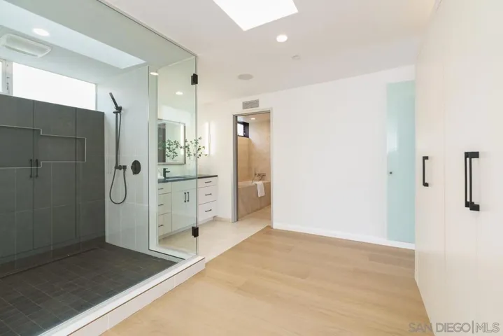 419 Ravina Street, La Jolla, California 92037