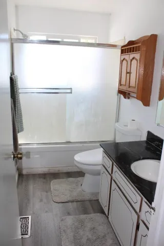 15480 Oak Hills Drive, Salinas, California 93907
