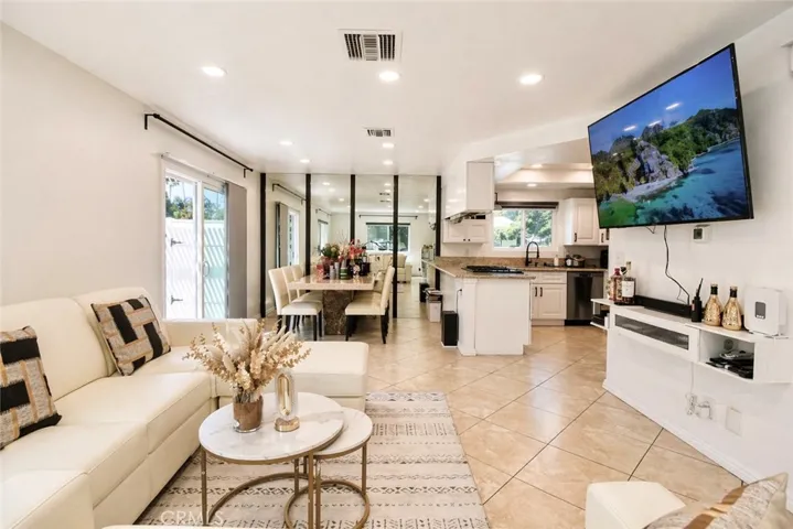 128 Fairview Street Unit 1, Santa Ana, California 92704