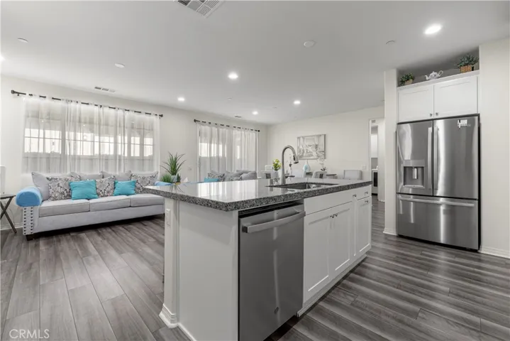 4637 S Estrella Privado, Ontario, California 91761
