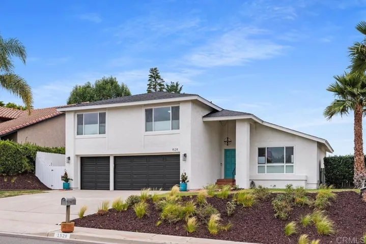 1528 Avenida De Los Lirios, Encinitas, California 92024