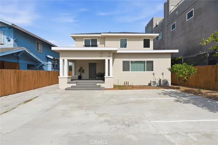 1189 Crehnshaw, Los Angeles, California 90019