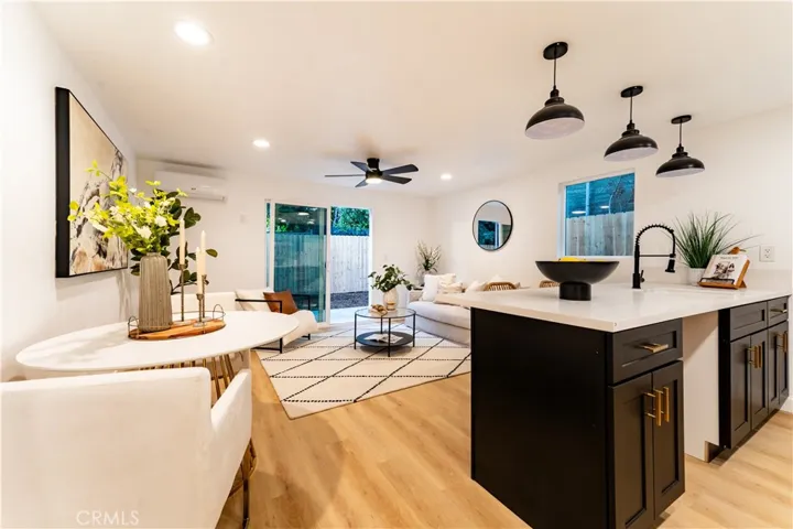 1189 Crehnshaw, Los Angeles, California 90019