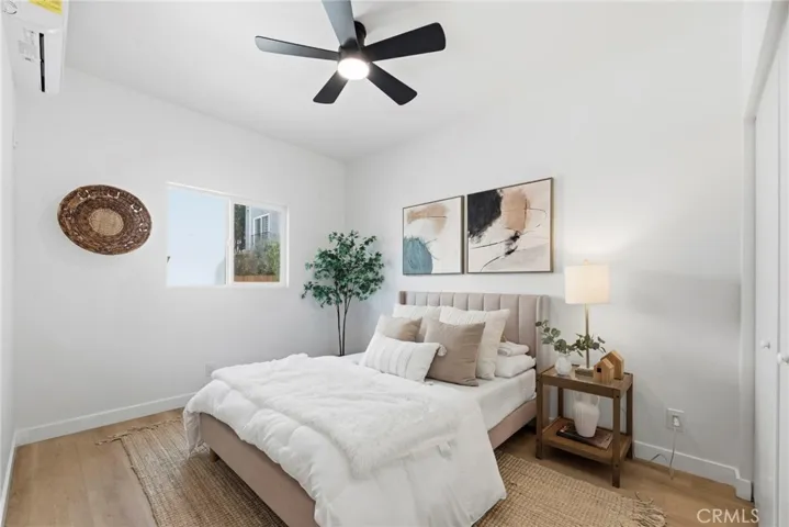 1189 Crehnshaw, Los Angeles, California 90019