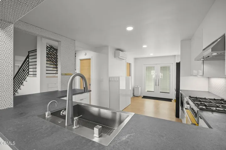 44-web-or-mls-2350Monaco192