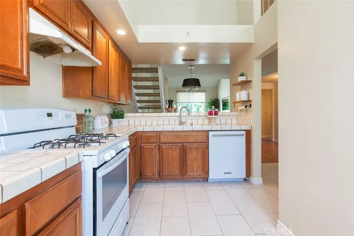 182 W Lemon B, Monrovia, California 91016