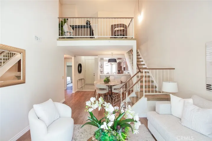 182 W Lemon B, Monrovia, California 91016