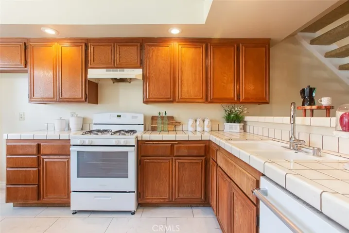 182 W Lemon B, Monrovia, California 91016