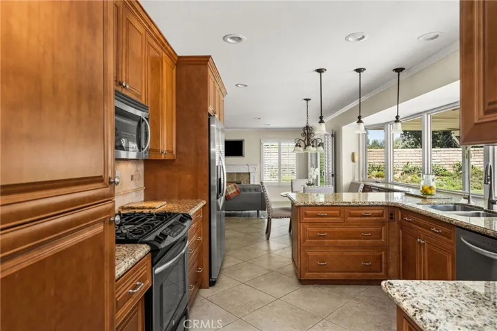 20660 Vista Del Sol, Yorba Linda, California 92886