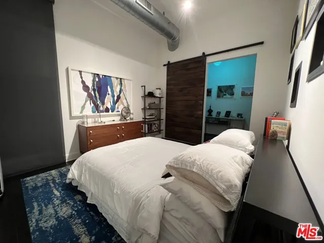 13320 Beach Avenue 102, Marina Del Rey, California 90292