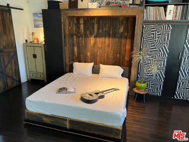 13320 Beach Avenue 102, Marina Del Rey, California 90292