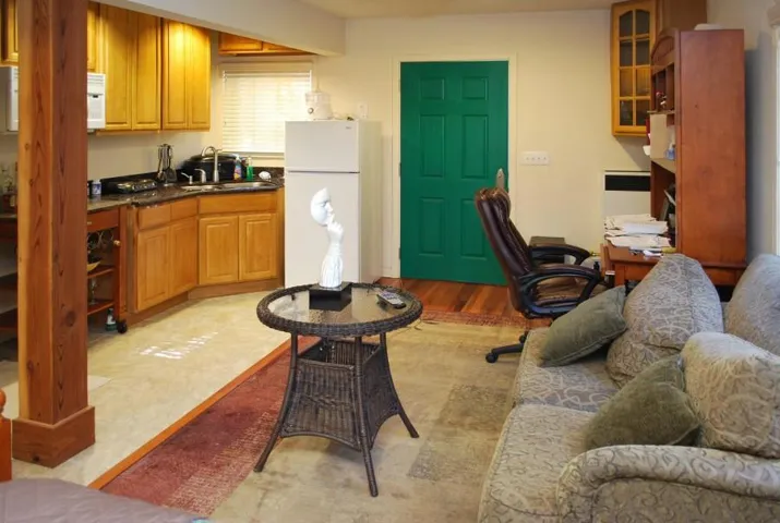 22610 Valley View Drive, Hayward, California 94541