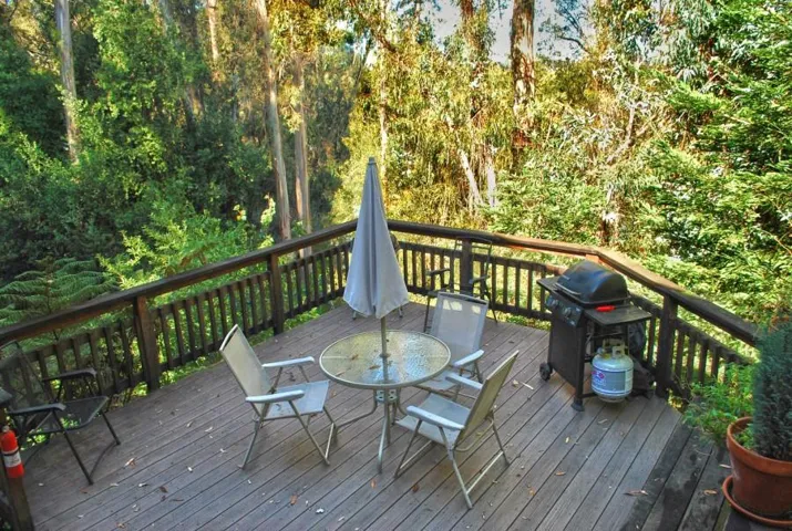22610 Valley View Drive, Hayward, California 94541