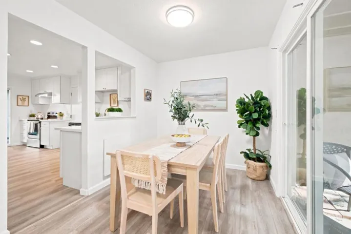 1052 Delna Manor Lane 1052, San Jose, California 95128