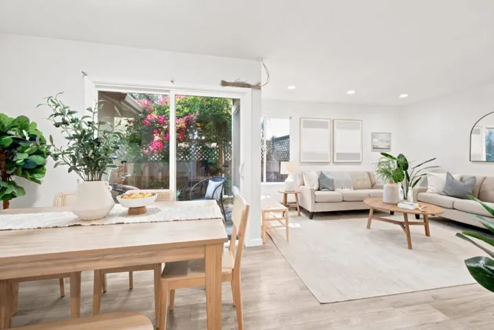 1052 Delna Manor Lane 1052, San Jose, California 95128