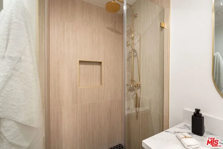 3875 Middlebury Street, Los Angeles, California 90004