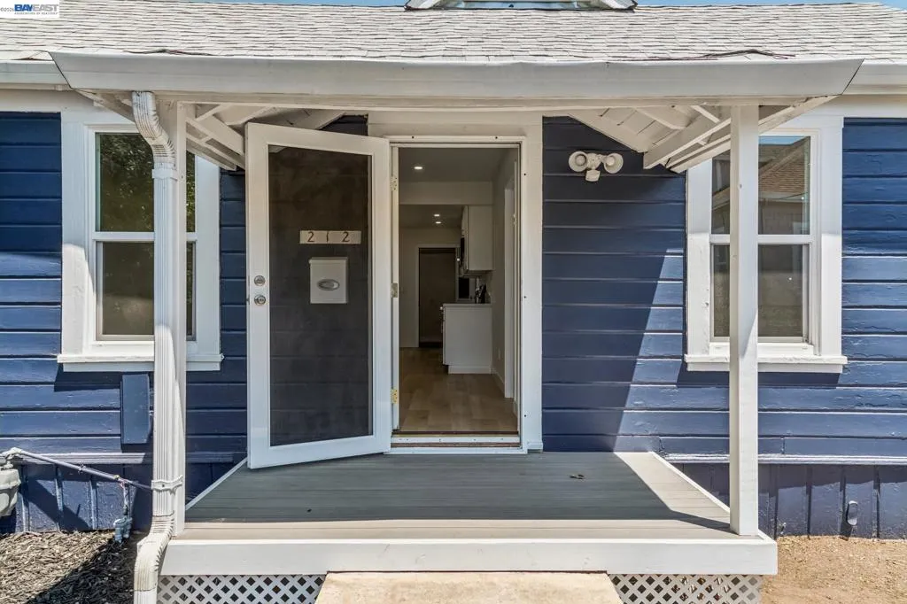 212 Illinois Street, Vallejo, California 94590 — photo 4
