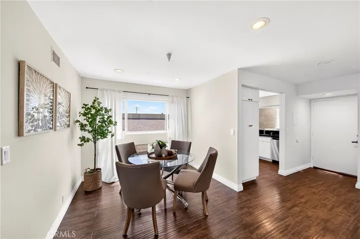 5401 Twin Lakes Drive, Cypress, California 90630