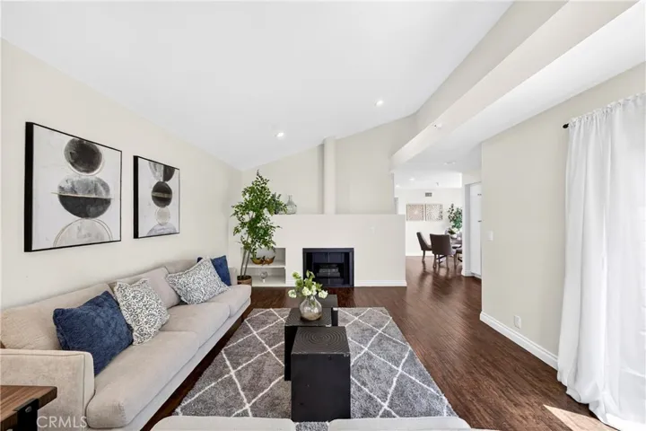5401 Twin Lakes Drive, Cypress, California 90630