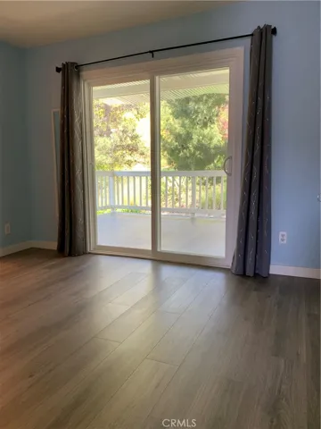 Balcony entrance.