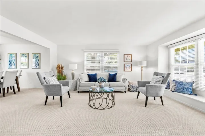 15802 Wicklow, Huntington Beach, California 92647