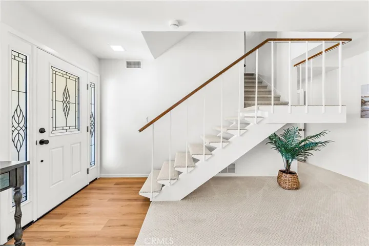 15802 Wicklow, Huntington Beach, California 92647