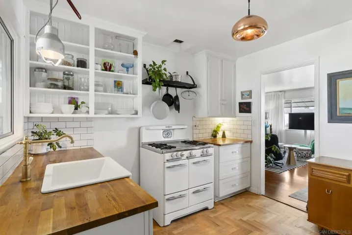 1243 7th Street, Imperial Beach, California 91932